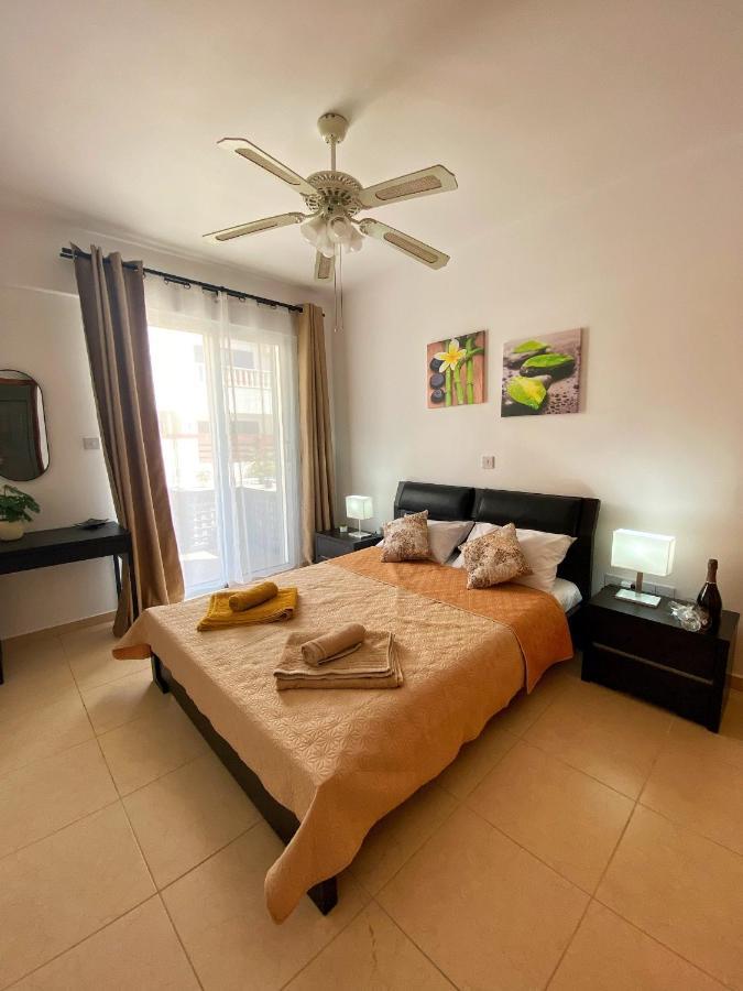 Cozy Poolside Apartment Pafos Zewnętrze zdjęcie