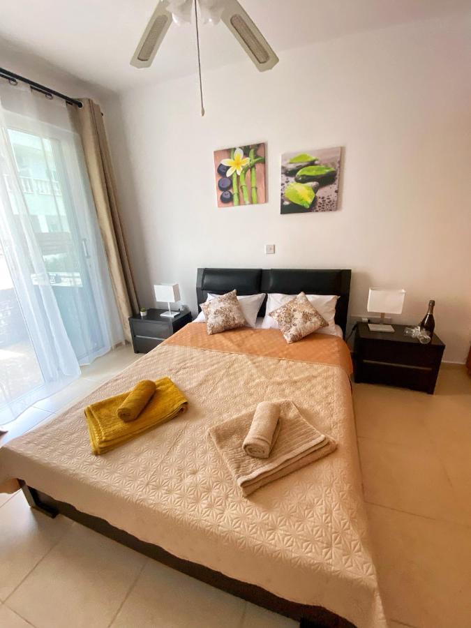 Cozy Poolside Apartment Pafos Zewnętrze zdjęcie