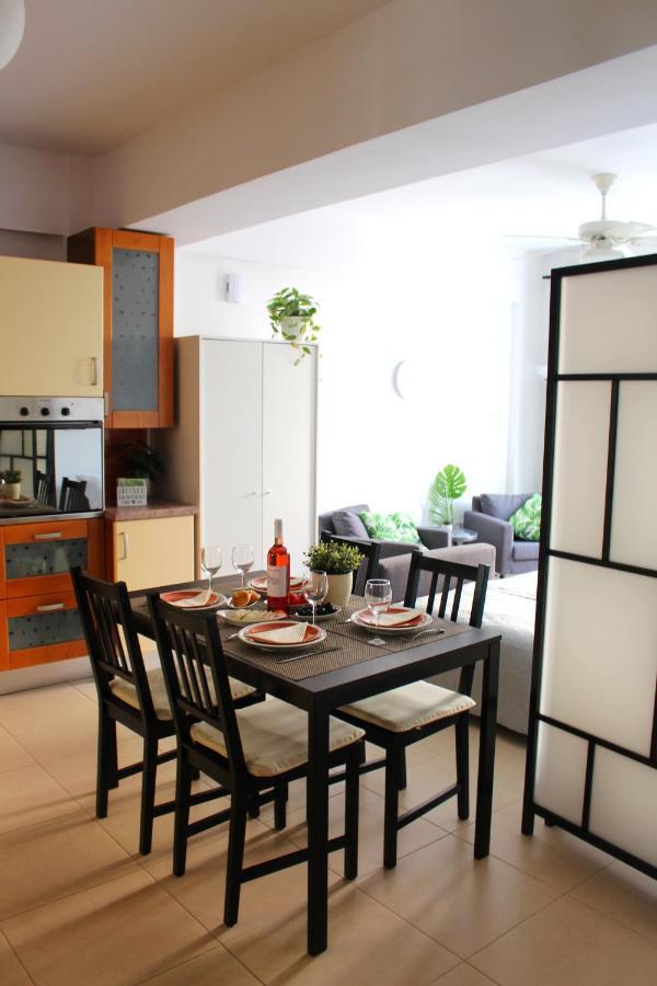 Cozy Poolside Apartment Pafos Zewnętrze zdjęcie